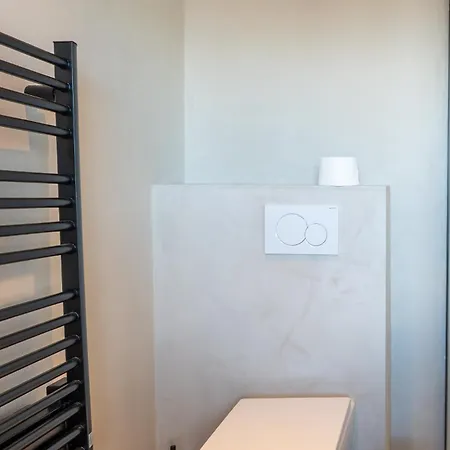 Cosy Couples' Retreat With 2 Terraces * Ostend